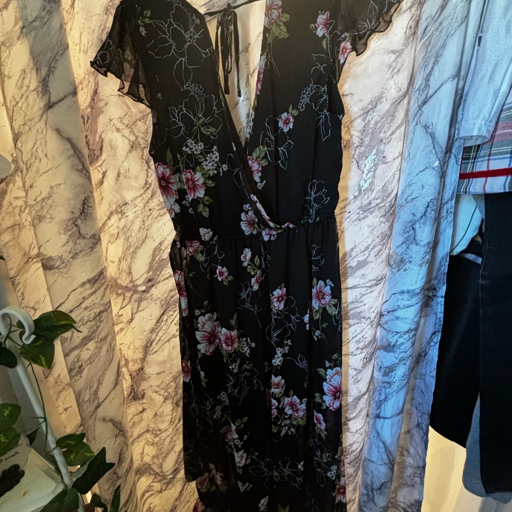 Band of Gypsies Black Floral Maxi Dress